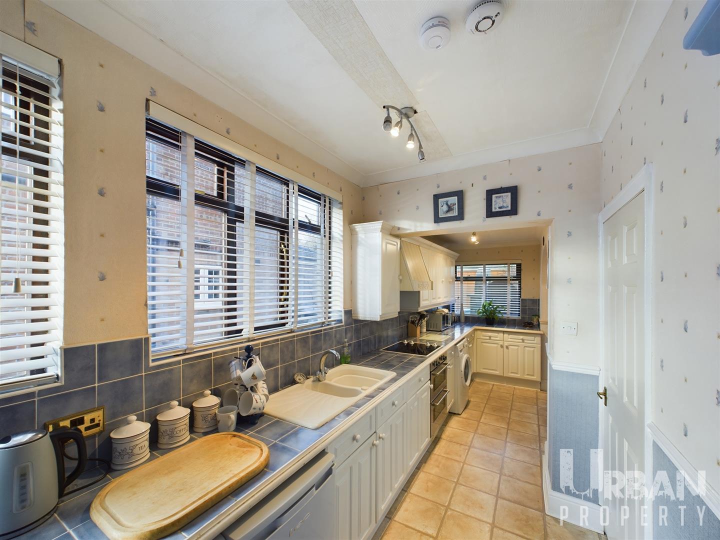 Main Road, Bilton, Hull Urban Property